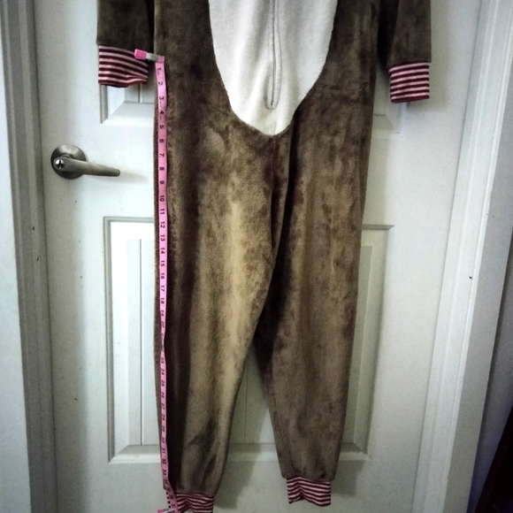 COPY - Rudolph the red nose reindeer Onesie/Pajamas. - Picture 8 of 12